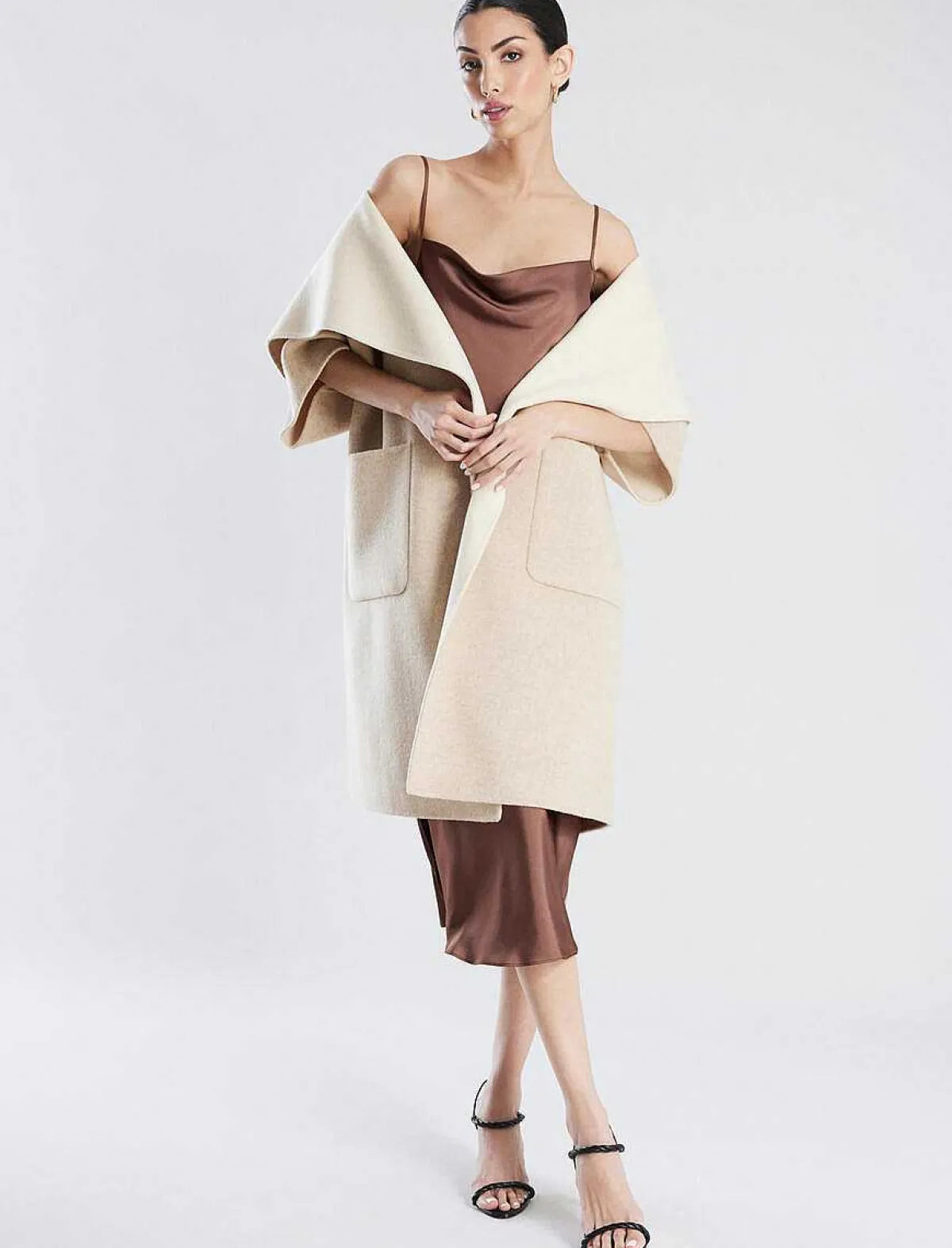 Best Oversize Wool Shelter Cut Sleeve Women Outerwear